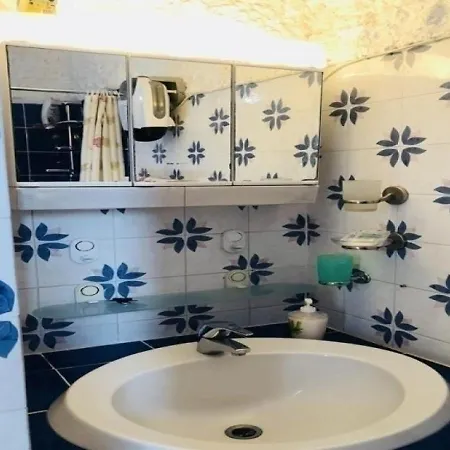 Cocody 3 Apartment